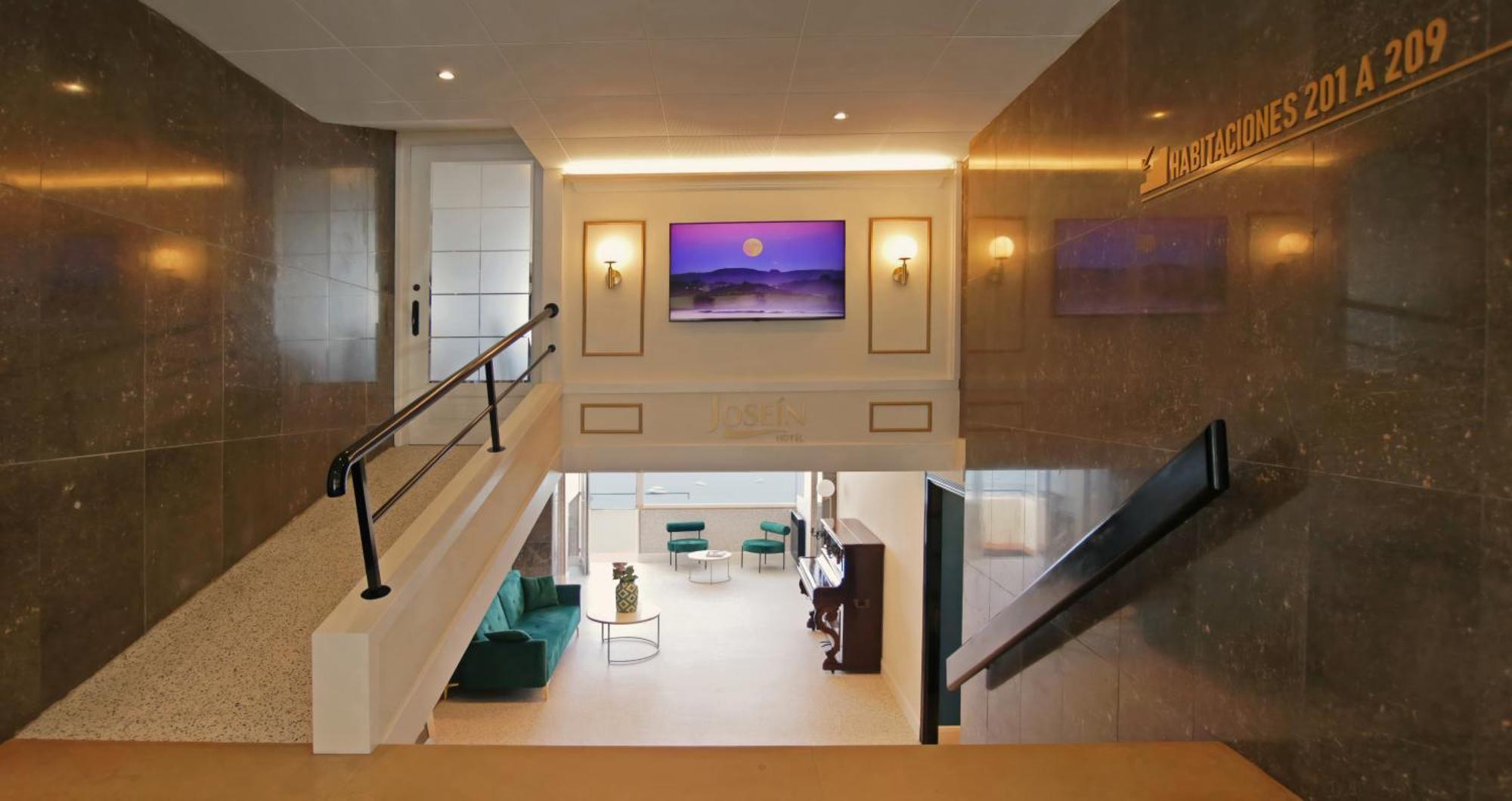 Hotel Josein Comillas Kültér fotó