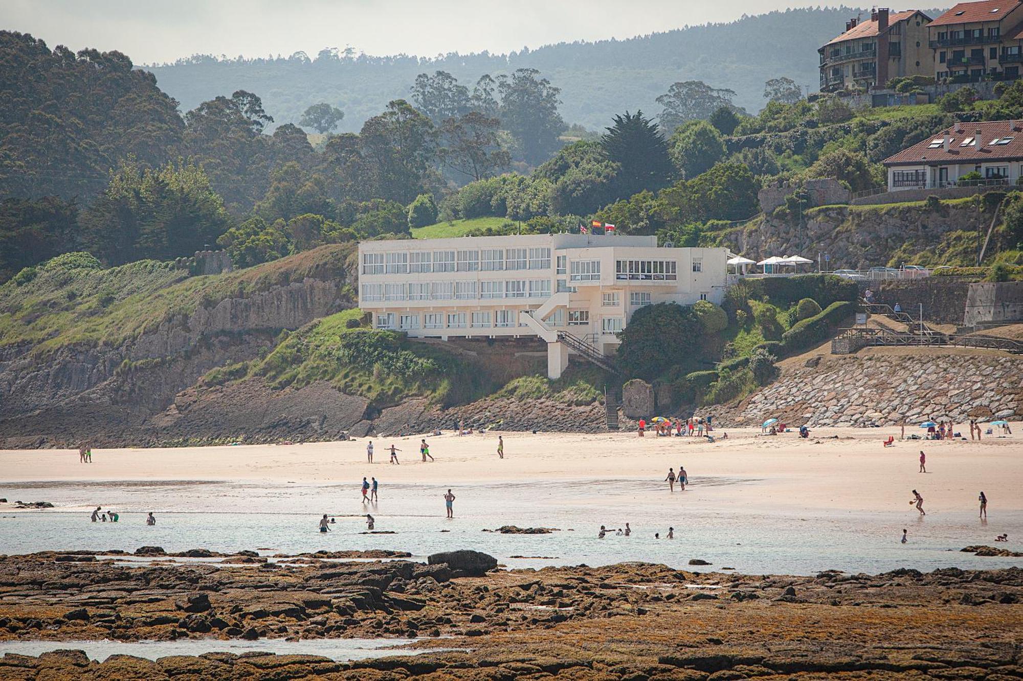 Hotel Josein Comillas Kültér fotó