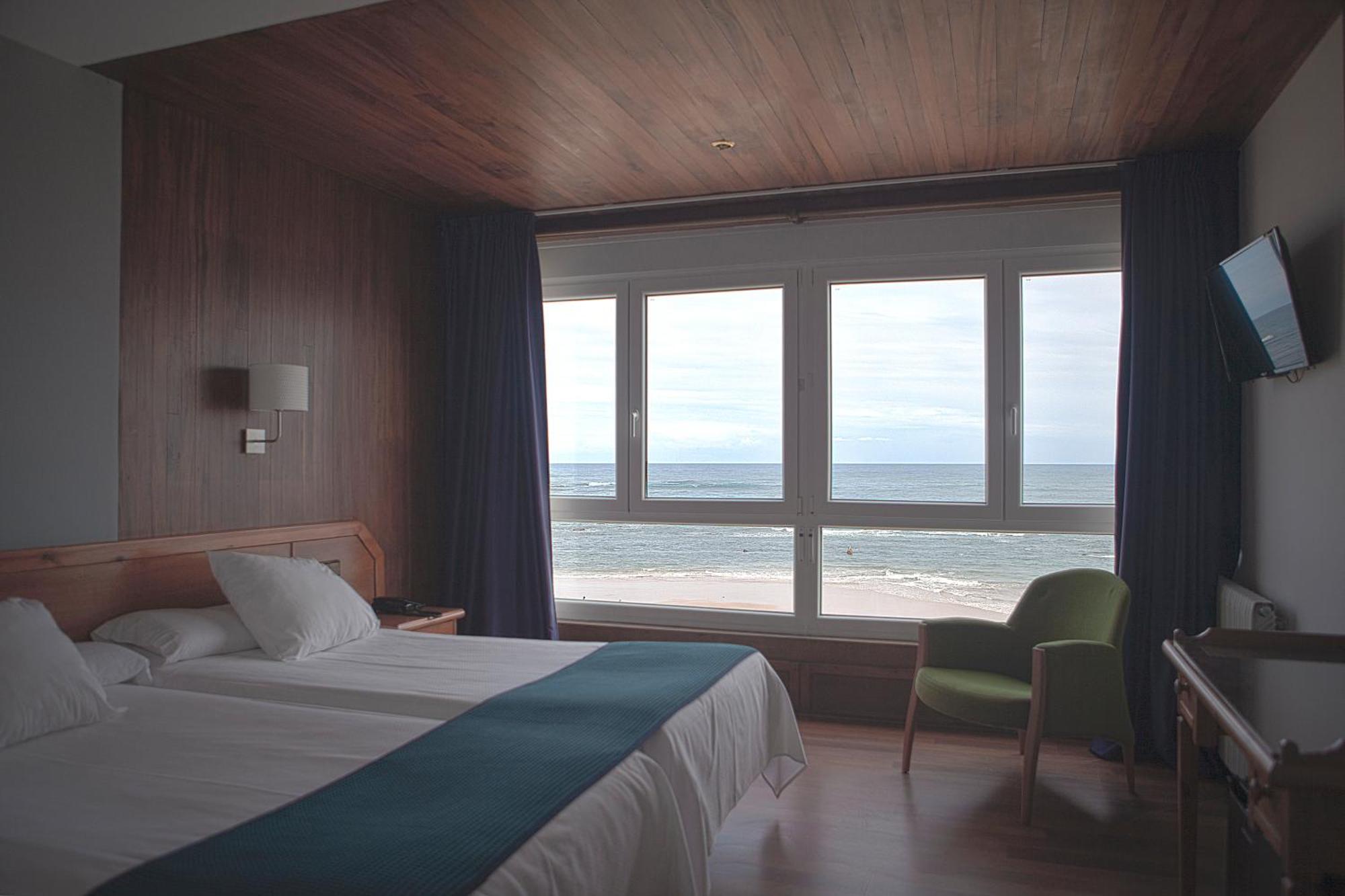 Hotel Josein Comillas Kültér fotó